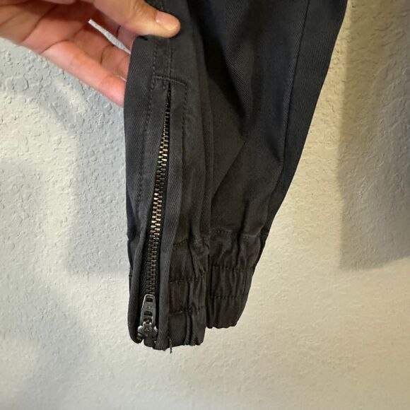 SPANX Twill Cargo Jogger Ankle Zip in Washed Black Charcoal Grey - Picture 5 of 15